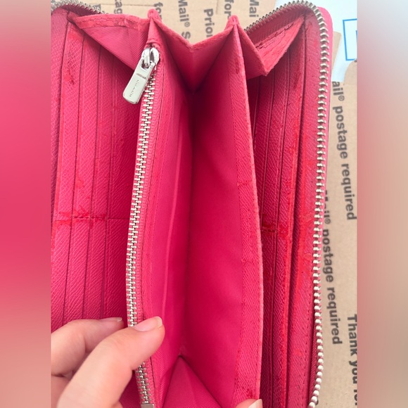Coach Hot Pink Zip Wallet - Picture 12 of 16